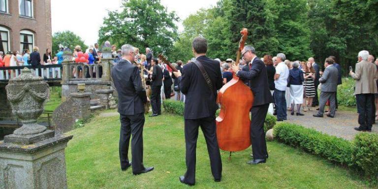 muzikale omlijsting muzikale omlijsting