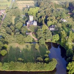 Luchtfoto Kasteel Sterkenburg